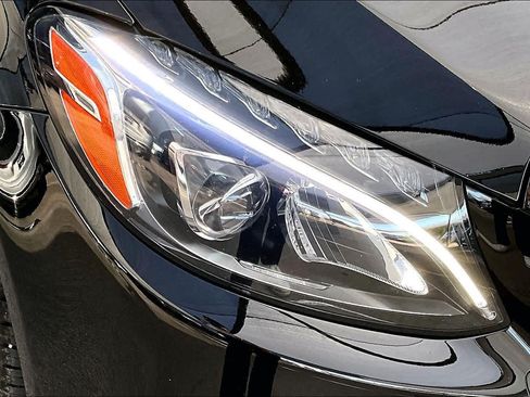 Used 2015 Mercedes-Benz C 300 4MATIC Sedan image 28