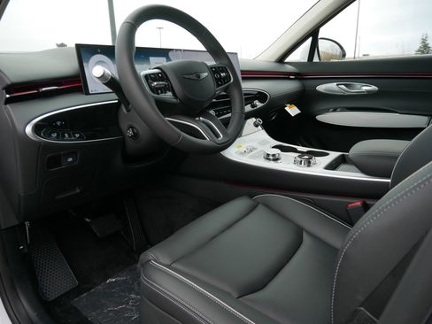 New 2026 Genesis GV70 2.5T Advanced image 4