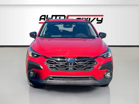 Used 2024 Subaru Crosstrek 2.0i Premium AWD/4WD image 2