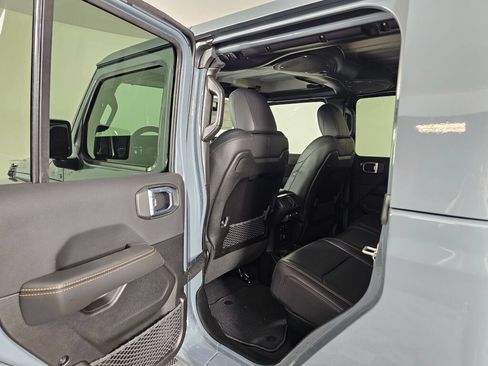 New 2026 Jeep Gladiator Mojave AWD/4WD image 33