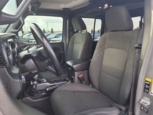 Certified 2022 Jeep Gladiator Sport image 15