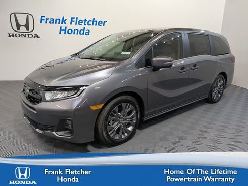 New 2026 Honda Odyssey Touring image 1