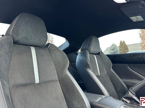 Used 2023 Toyota GR86 Premium image 17