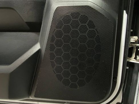 Used 2017 RAM 1500 Express AWD/4WD image 15