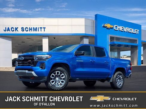 Used 2023 Chevrolet Colorado Z71 w/ Z71 Convenience Package 2 AWD/4WD image 1