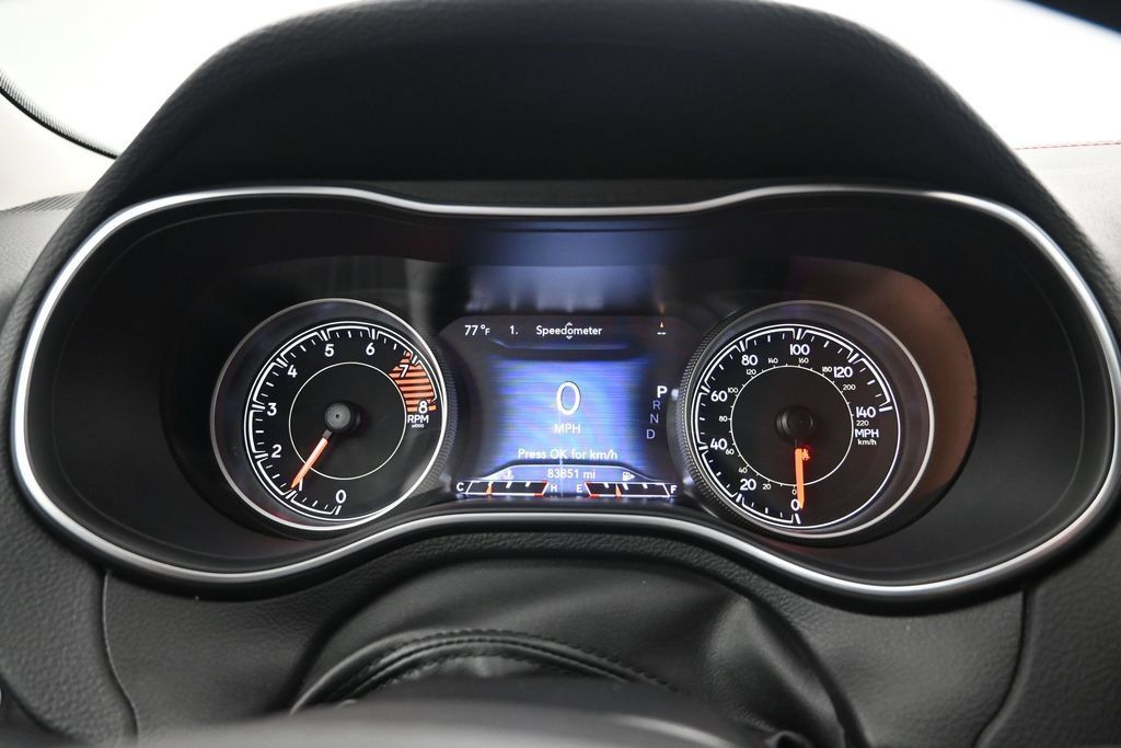 Used 2020 Jeep Cherokee Trailhawk w/ Cold Weather Group AWD/4WD image 14