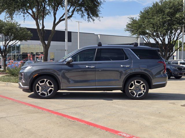 Used 2025 Hyundai Palisade SEL FWD image 4