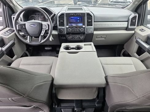 Used 2022 Ford F250 XLT AWD/4WD image 8