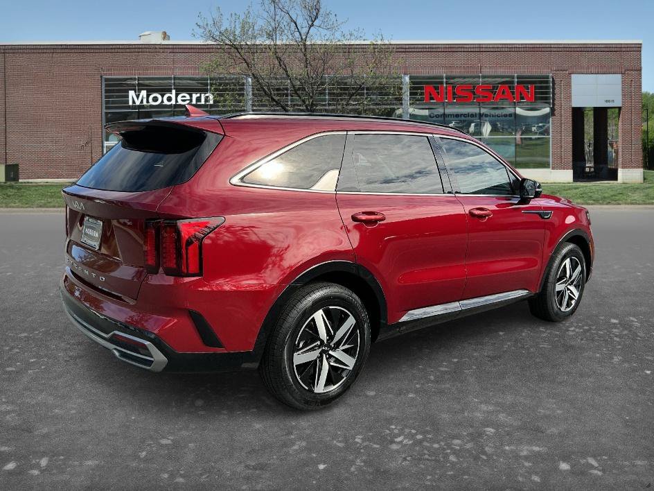 Used 2022 Kia Sorento S FWD image 4
