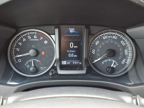 Certified 2021 Toyota Tacoma TRD Sport w/ TRD Premium Sport Package AWD/4WD image 22