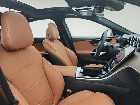 Certified 2024 Mercedes-Benz C 300 Sedan image 30