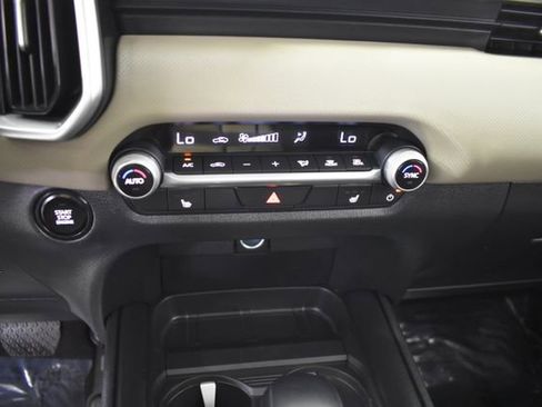 Used 2025 MAZDA CX-50 AWD 2.5 S w/ Preferred Package image 23