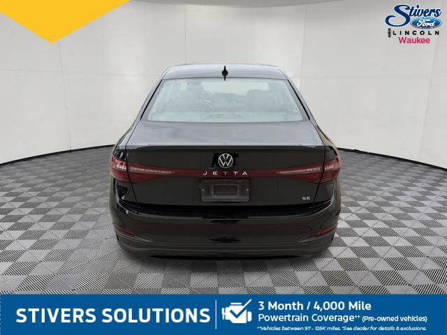 Used 2025 Volkswagen Jetta SE FWD image 7