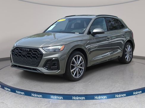 Used 2023 Audi Q5 e Premium Plus w/ Premium Plus Package AWD/4WD image 1