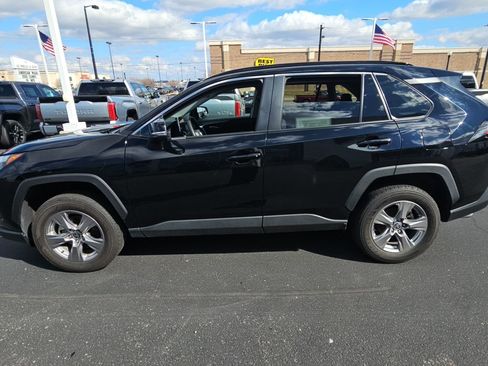 Certified 2025 Toyota RAV4 XLE AWD/4WD image 6