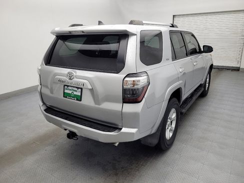 Used 2020 Toyota 4Runner SR5 Premium image 9