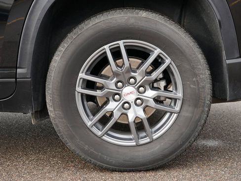 Used 2025 GMC Acadia Elevation image 35