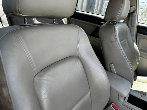 Used 2005 Subaru Outback 3.0R AWD/4WD image 13
