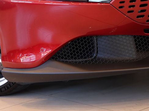 Certified 2022 Ferrari Roma image 18