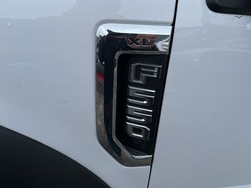Used 2020 Ford F550 4x4 Crew Cab Super Duty image 8