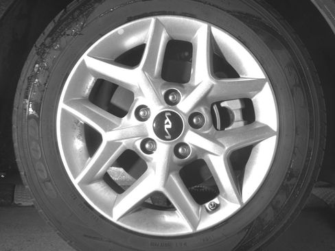 Used 2025 Kia Soul LX w/ LX Technology Package FWD image 20