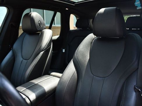 Used 2019 BMW X5 xDrive40i w/ Convenience Package image 25