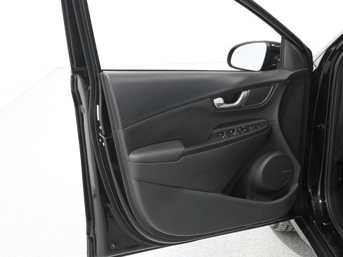 Certified 2023 Hyundai Kona Limited w/ Cargo Package image 4