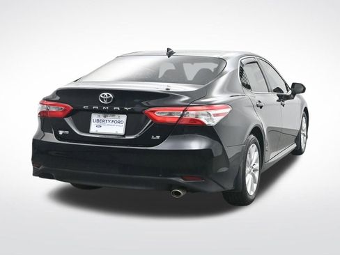 Used 2019 Toyota Camry LE image 7