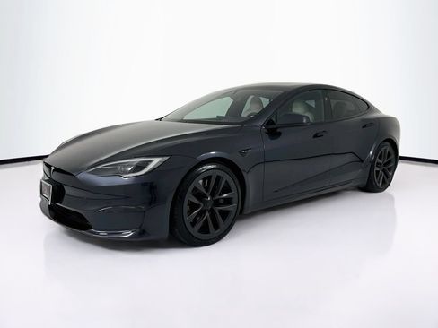 Used 2024 Tesla Model S AWD/4WD image 1