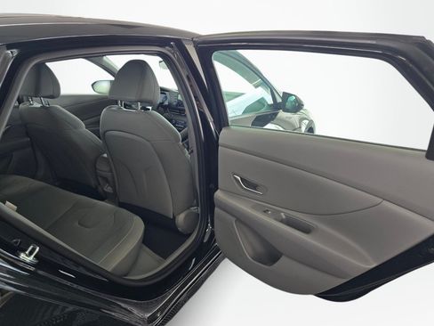 New 2026 Hyundai Elantra Sport FWD image 33