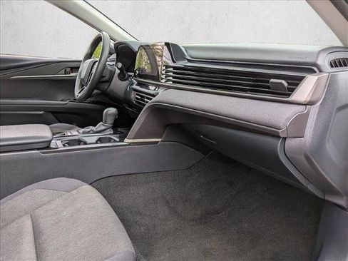 Certified 2025 Toyota Camry LE FWD image 19