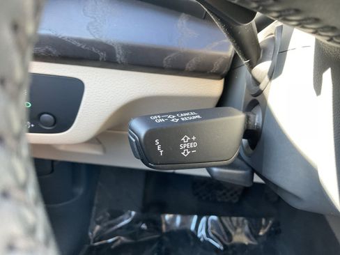 Used 2018 Audi Q5 2.0T Premium Plus w/ Premium Plus Package image 19