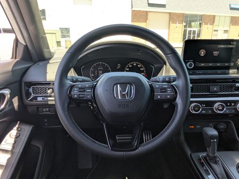 Used 2024 Honda Civic Sport image 18
