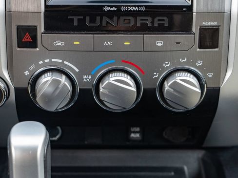 Used 2014 Toyota Tundra SR5 w/ SR5 Upgrade Package AWD/4WD image 13