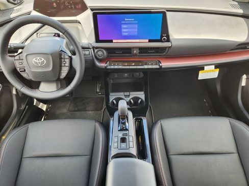 New 2026 Toyota Prius Plug-In Hybrid FWD image 22