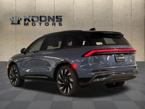 New 2026 Lincoln Nautilus Reserve w/ Jet Appearance Package AWD/4WD image 6