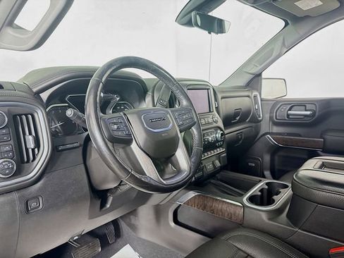 Used 2019 GMC Sierra 1500 Denali w/ Denali Ultimate Package image 9