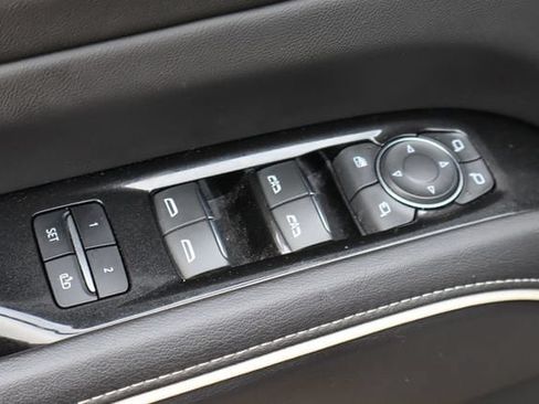 Used 2023 Cadillac Escalade ESV Premium Luxury w/ LPO, Floor Liner Package AWD/4WD image 24
