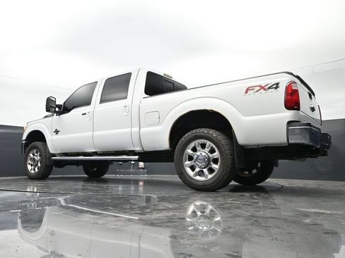 Used 2014 Ford F250 Lariat w/ Lariat Ultimate Package AWD/4WD image 46