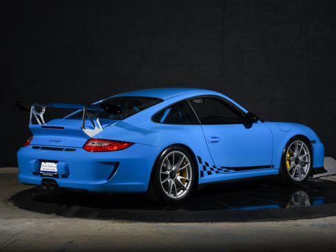 Used 2011 Porsche 911 GT3 RS RWD image 3