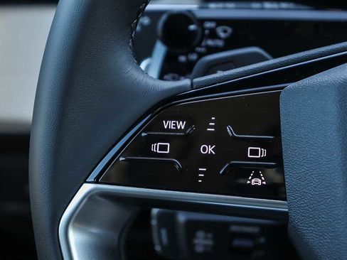 New 2026 Audi Q3 quattro 2.0T image 18