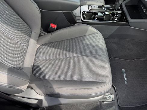 Used 2026 Subaru Forester Premium AWD/4WD image 16