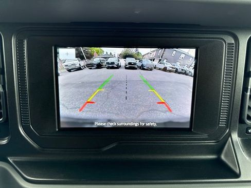 Used 2022 Ford Bronco Black Diamond AWD/4WD image 20