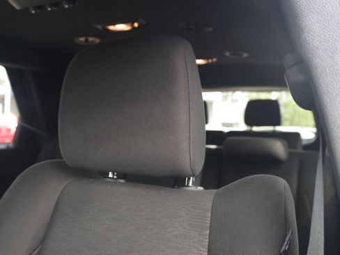 Used 2025 Dodge Durango GT RWD image 27