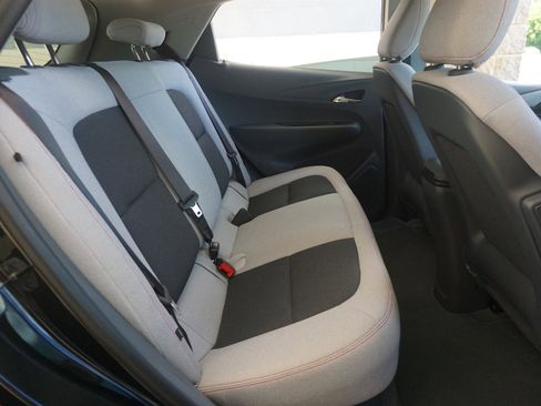 Used 2020 Chevrolet Bolt LT image 19