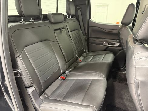 Used 2024 Ford Ranger Lariat w/ FX4 Off-Road Package image 35