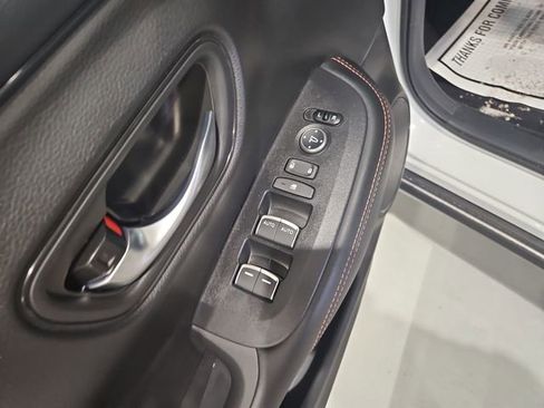 New 2026 Honda HR-V Sport image 28