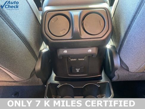 Used 2024 Jeep Wrangler Unlimited Sahara image 22