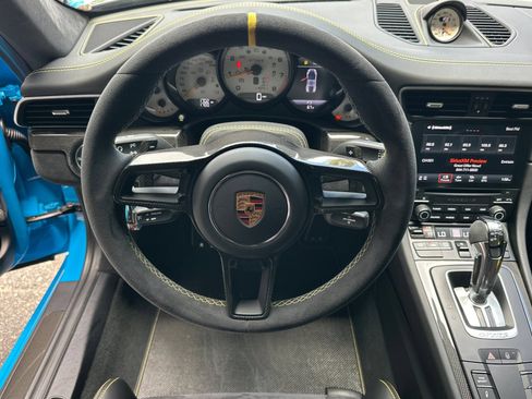 Certified 2018 Porsche 911 GT2 RS RWD image 15
