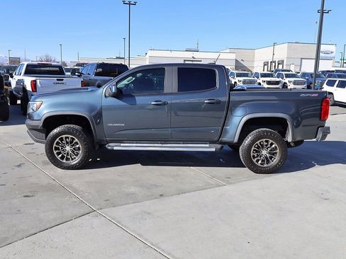 Used 2019 Chevrolet Colorado ZR2 AWD/4WD image 3